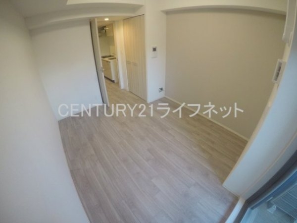 プレサンスOSAKA西中島リエゾン