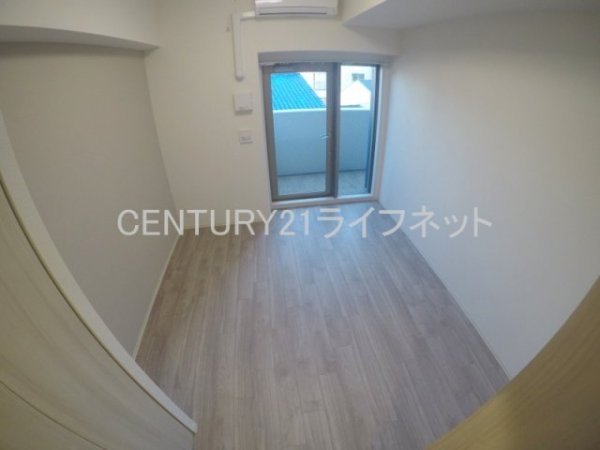 プレサンスOSAKA西中島リエゾン