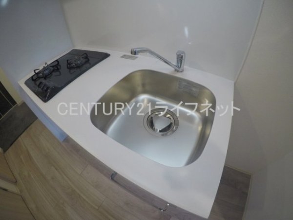 プレサンスOSAKA西中島リエゾン