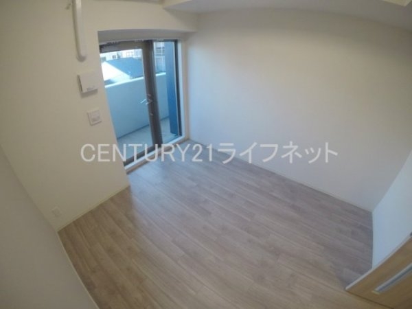 プレサンスOSAKA西中島リエゾン