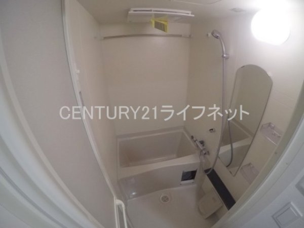 プレサンスOSAKA西中島リエゾン