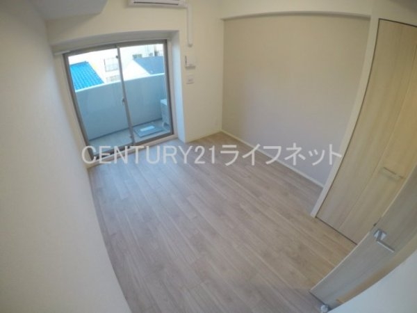 プレサンスOSAKA西中島リエゾン