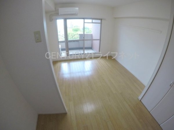 サンロワール江坂