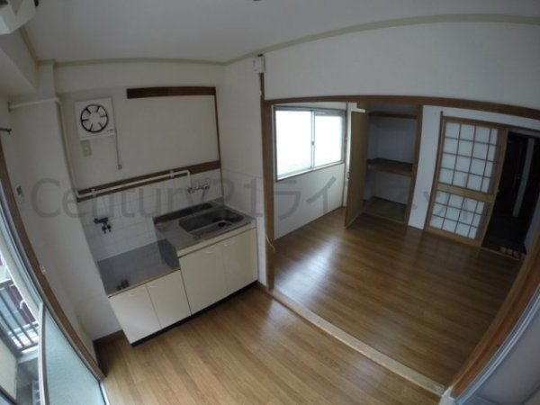 リアライズ東三国