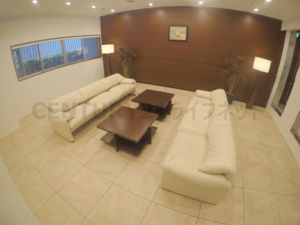 スプランディッド江坂駅前