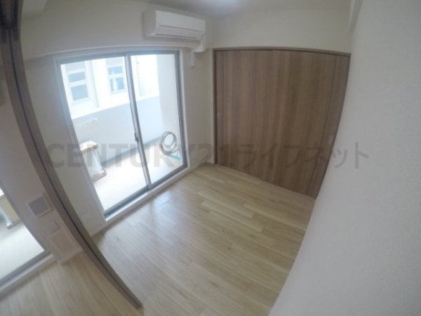 スプランディッド江坂駅前