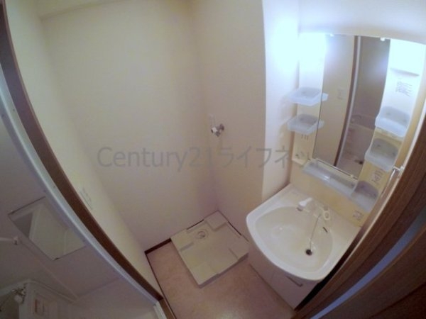 リバースクウェア103