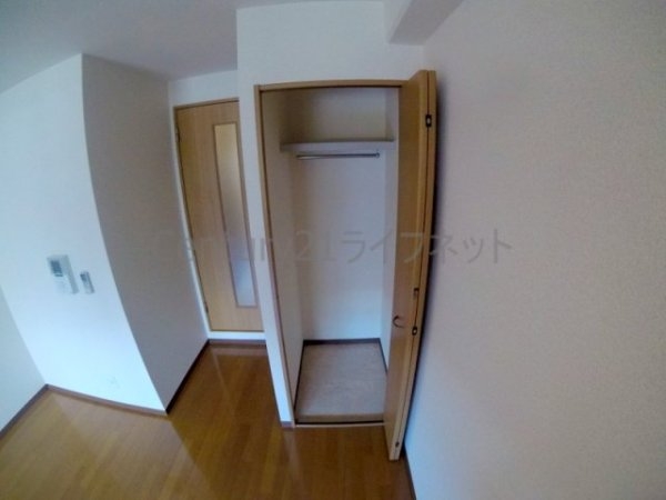 リバースクウェア103