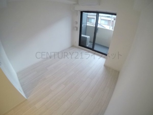 ライジングメゾン新大阪サウス