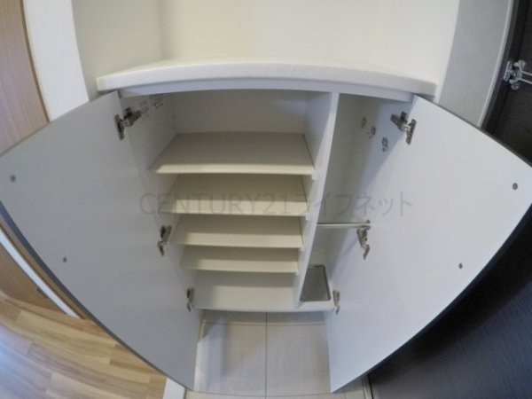 レジュールアッシュ三国本町