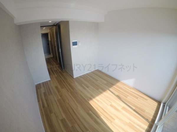 レジュールアッシュ三国本町