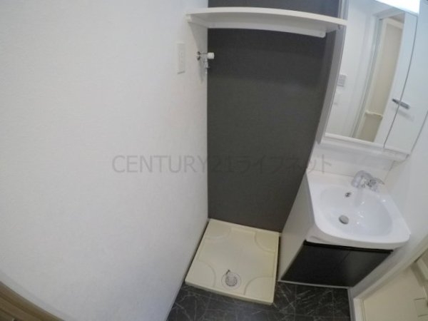 レジュールアッシュ三国本町