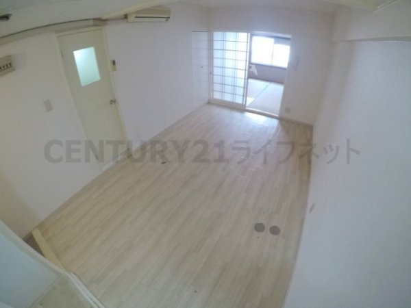 パインリーフ東三国