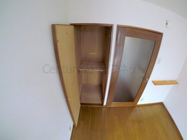 サンコーポウエノ