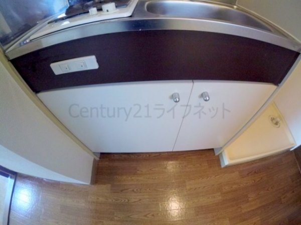 サンコーポウエノ