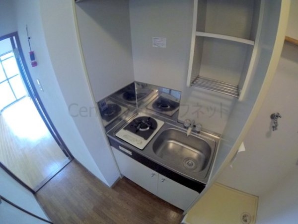 サンコーポウエノ