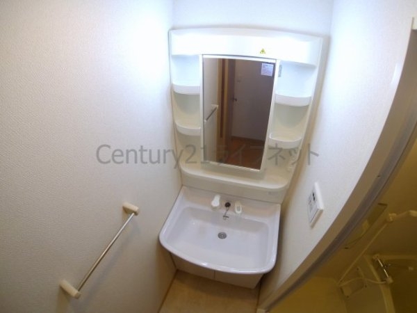 ワンルーフフラットテンジンバシ