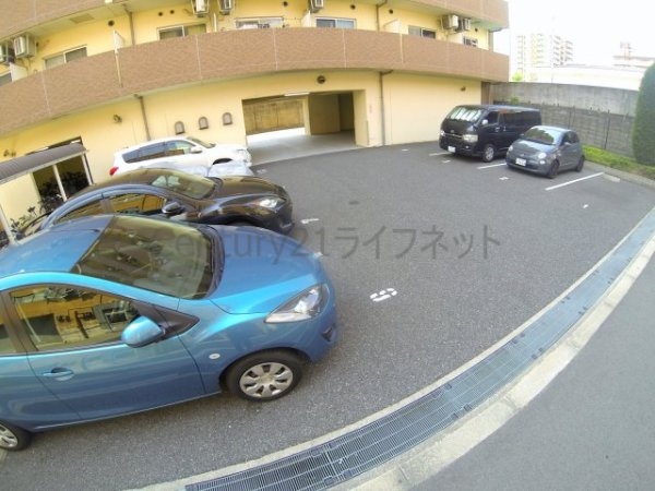 ワンルーフフラットテンジンバシ