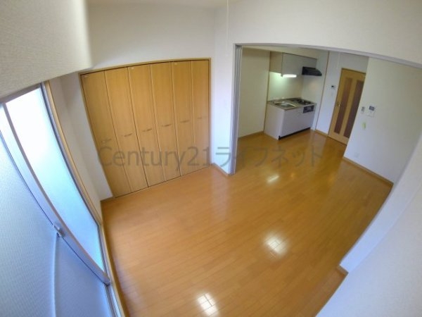 ワンルーフフラットテンジンバシ