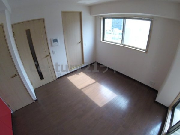 コンフォール南森町