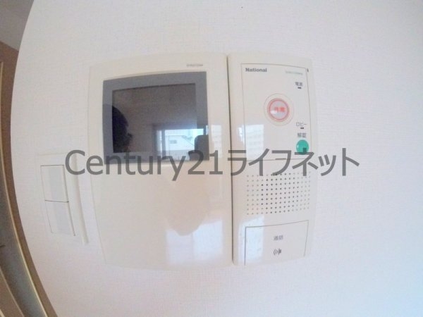 セレニテ天六西