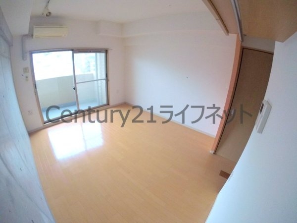 セレニテ天六西