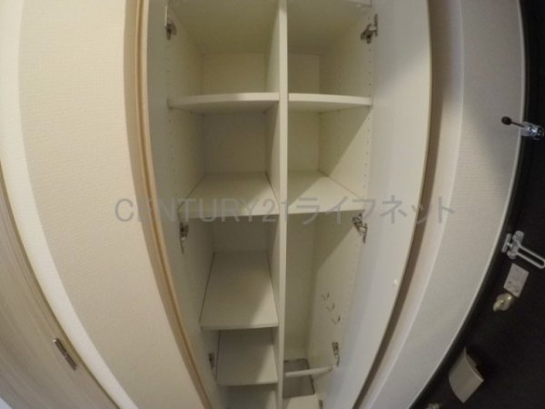 ザミューチュアル江坂