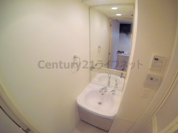 プレサンス新大阪ザシティ