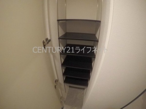 セレニテ中崎町リアン