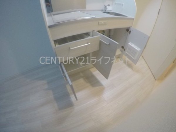 セレニテ中崎町リアン