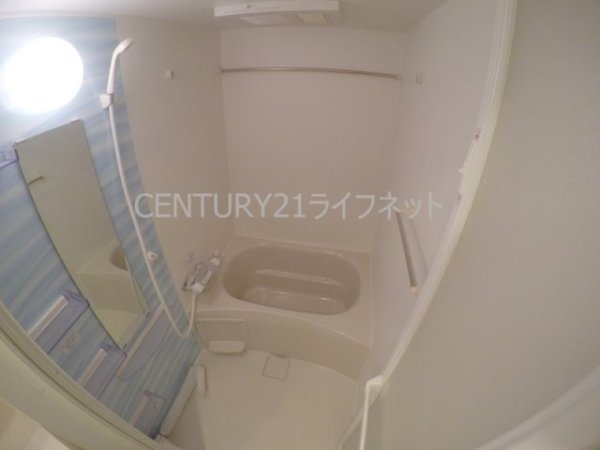 セレニテ中崎町リアン