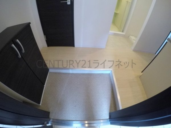 ラ・ヴィ江坂イースト