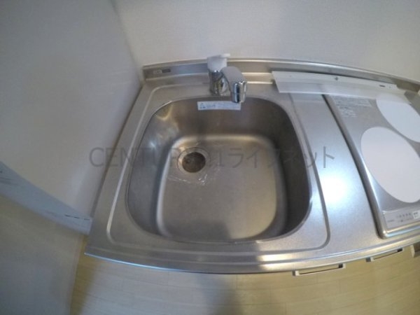 ラ・ヴィ江坂イースト