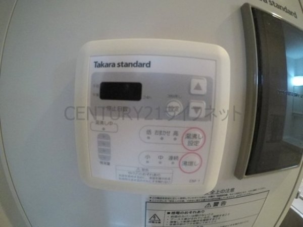 ラ・ヴィ江坂イースト