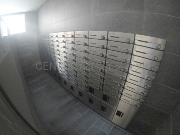 セレニテ江坂ミラク