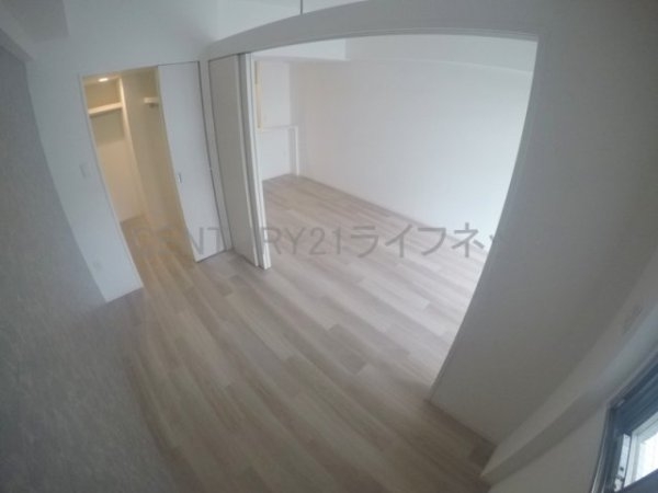 セレニテ江坂ミラク