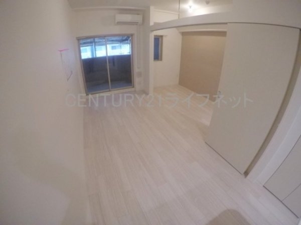 セレニテ江坂ミラク