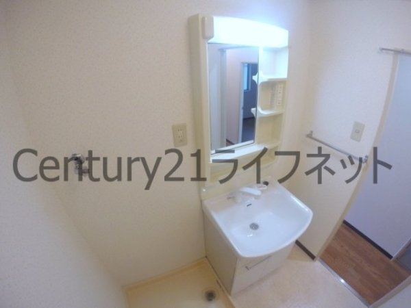 ヒシヒラリバーハイツ