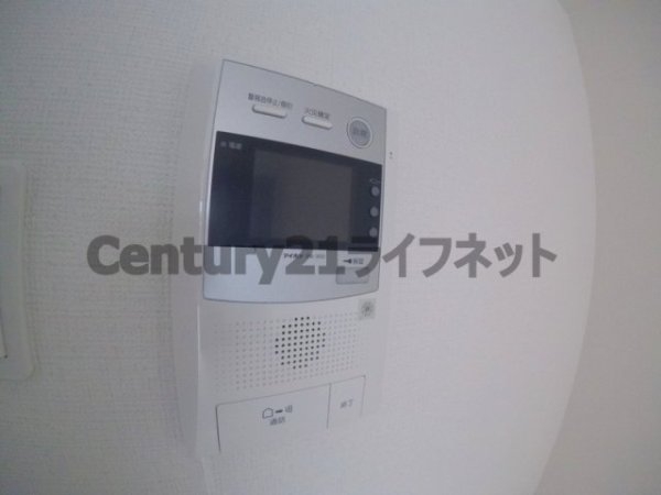 大阪市淀川区十三東３丁目のマンション
