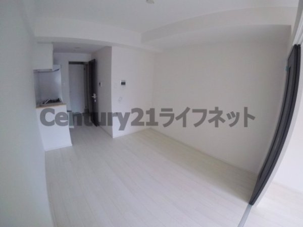 大阪市淀川区十三東３丁目のマンション