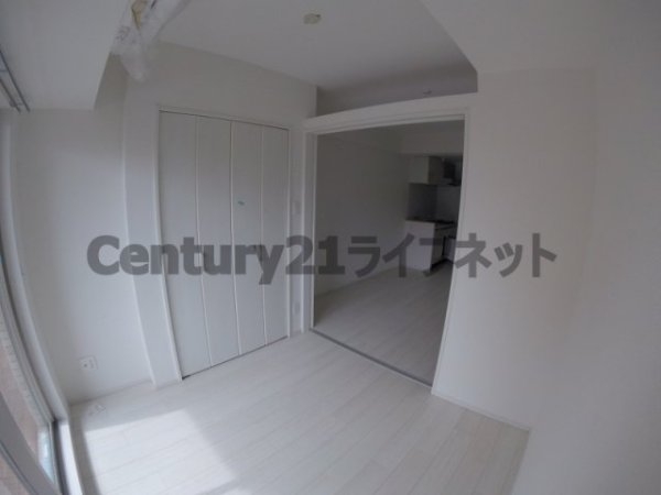 大阪市淀川区十三東３丁目のマンション