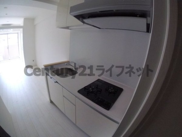 大阪市淀川区十三東３丁目のマンション