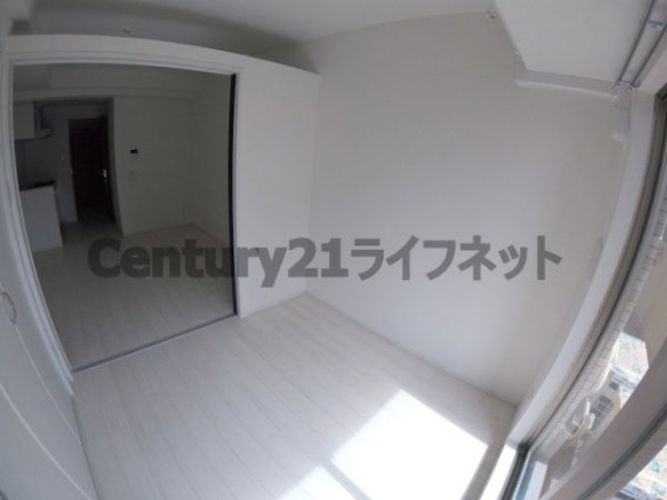 大阪市淀川区十三東３丁目のマンション