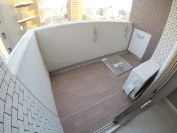 ファーストステージ江坂広芝町2