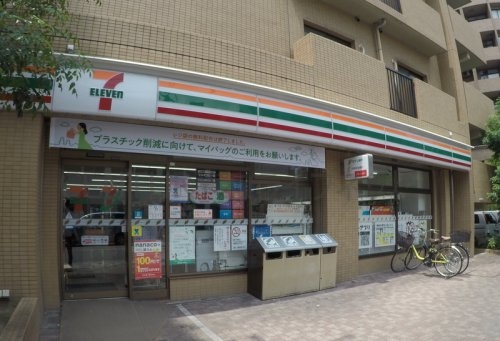 フォレステージュ江坂垂水町(セブンイレブン吹田垂水町店)
