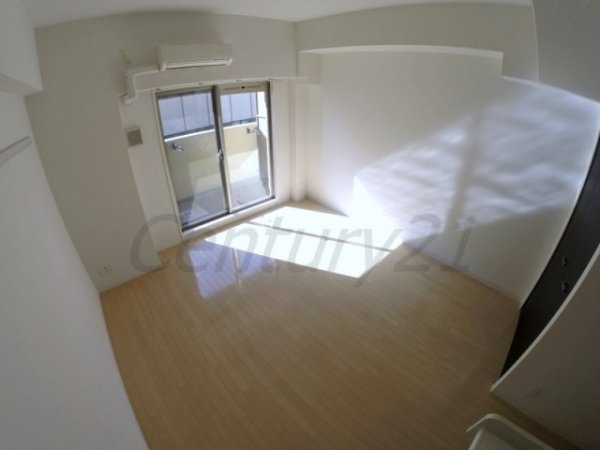 プレサンス新大阪クレスタ