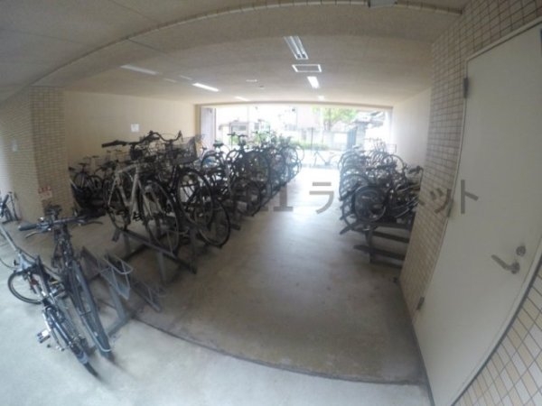 アーバンフラッツ西中島