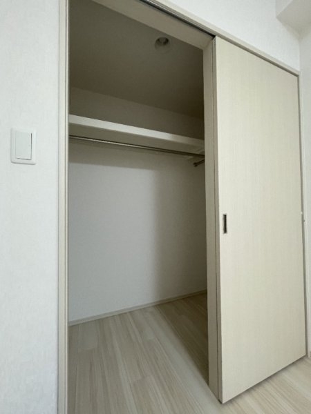 プレジオ西中島ASIAN