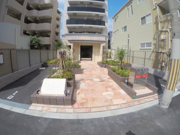 プレジオ西中島ASIAN