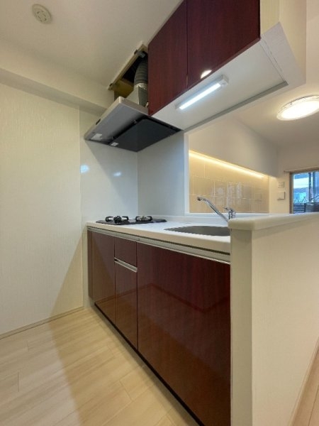 プレジオ西中島ASIAN